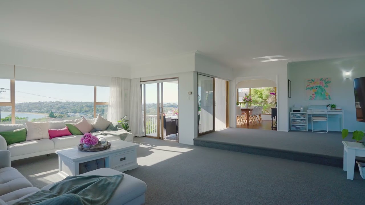 19 Monyash Road, Manly - Campbell Cave