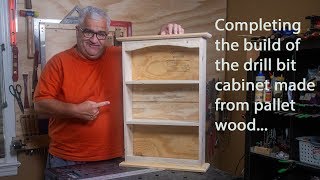 Wall cabinet build from Pallet wood....