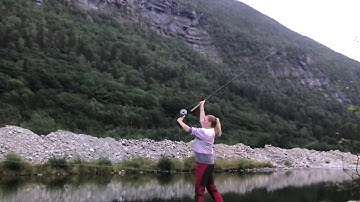 Twohanded cnd spey casting 15’ in slow motion