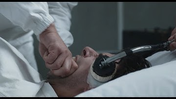 同性愛の”治療”として電気ショック受けるアリ研究者　不当にあらがう強い意志　映画「蟻の王」予告