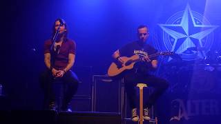 ALTER BRIDGE - In Loving Memory (Paris, France 10/10/2017)