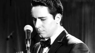 John Lloyd Young Hold Me, Thrill Me, Kiss Me chords