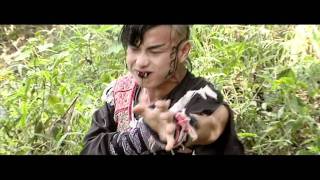 Video-Miniaturansicht von „Hmong New movie 2011-2012: "zab thiab xeem xais" sib ntaus sib tua“