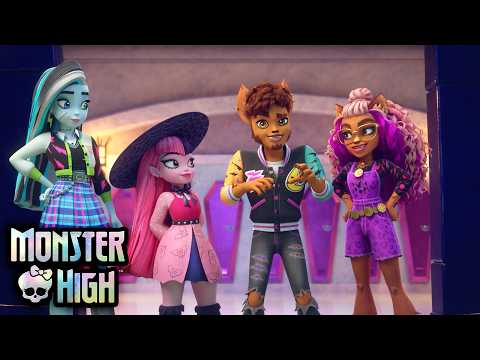 Ο Clawd εξερευνά το Monster High για πρώτη φορά | Monster High Ελλάδα
