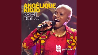 Video-Miniaturansicht von „Angélique Kidjo - Kelele (Live)“