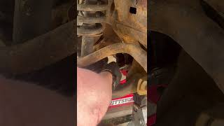 Celebrity How to remove a Stuck CV axle #automotivetips#advancedautopart#cvaxle#car#Automotive#Fix#DIY#Tacoma Profile