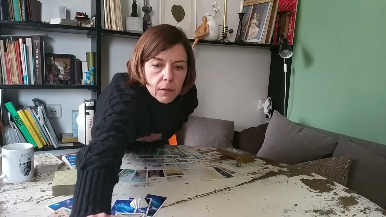 🔥 Появится ли он, и с чем придет? Гадание таро онлайн