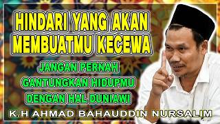 Pengajian Gus Baha  Jangan Pernah Gantungkan Hidupmu Dengan Hal Duniawi gusbahaterbaru gusbaha