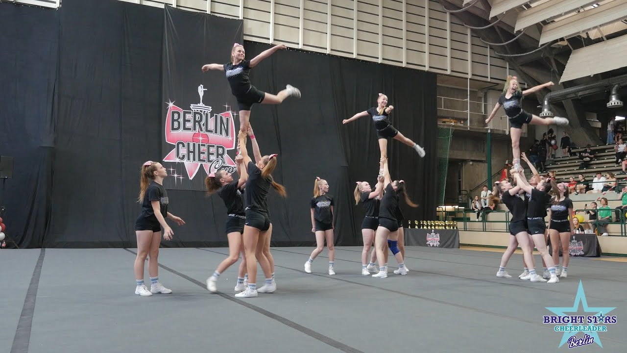 Die Bright Stars Berlin auf dem Cheercup 2024 in Berlin