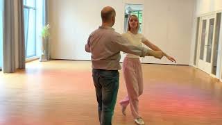 Tanzkreisfigur Engl  Tango "The Chase" November 2011