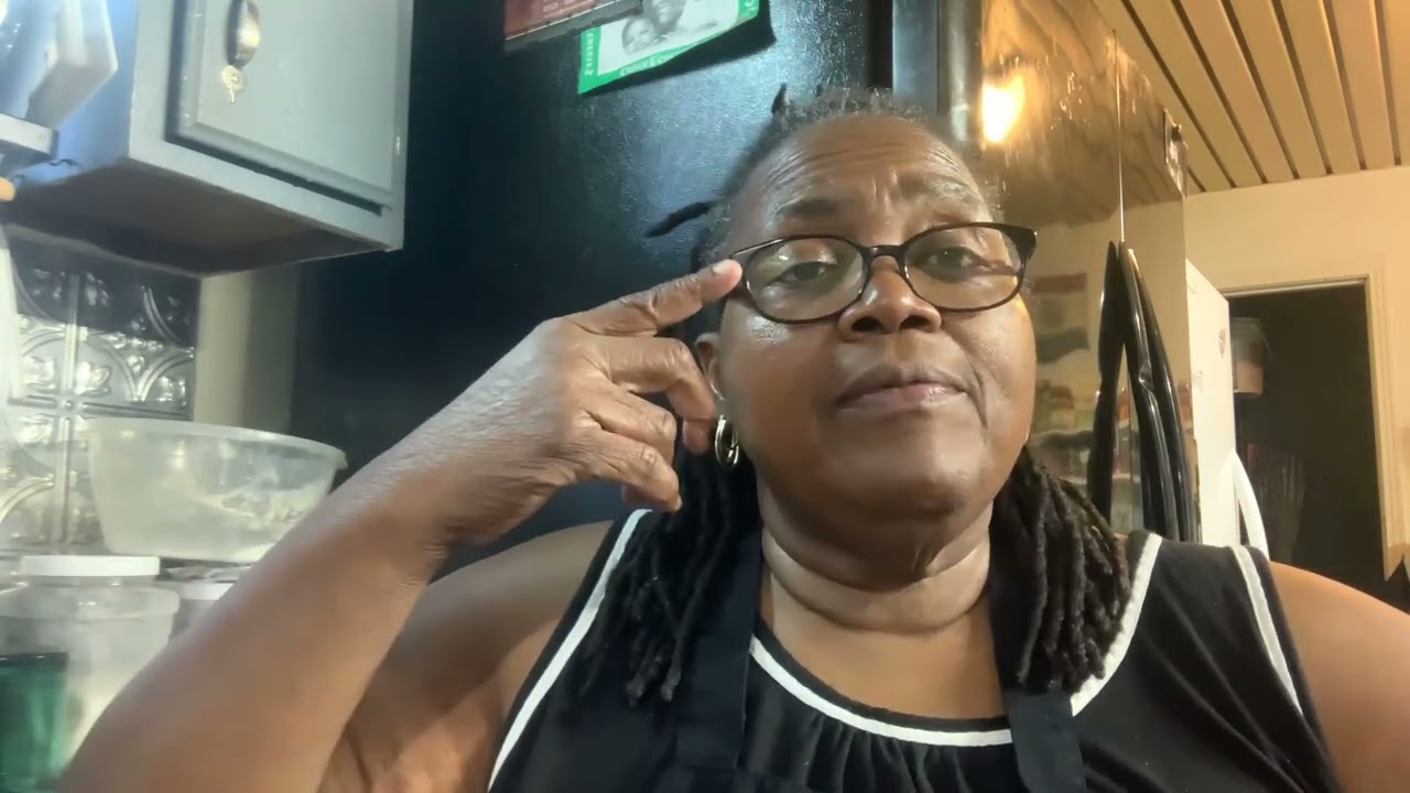 Церковные десерты, банановый пудинг и пироги из батата