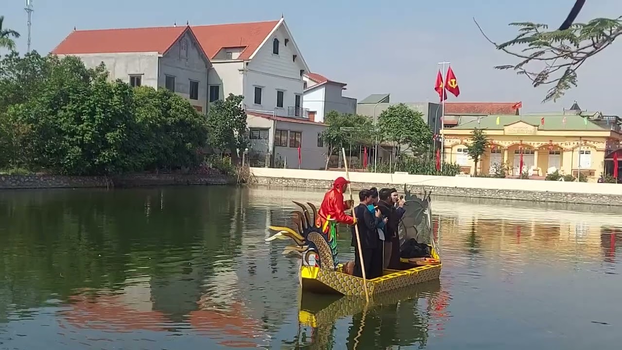 Người Ơi Người Ở Đừng Về - Hội Làng Tạ Thượng