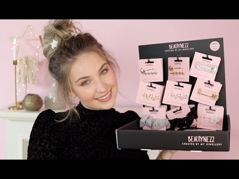 CHRISTMAS HAIR TUTORIAL WITH BEAUTYNEZZ HAIR ACCESSORIES © JOY BEAUTYNEZZ