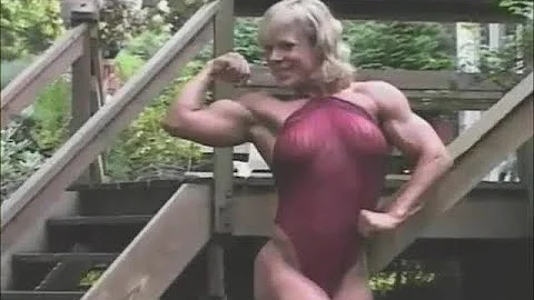 Female Bodybuilder Michele Burdick - V657 Video Pr...