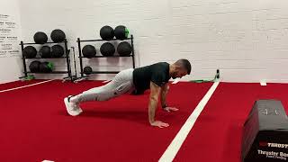 BW Bottom-Pause Push Up