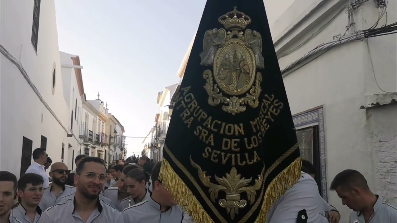 AM. LA SANTA CENA DE HUELVA. Y AM. VIRGEN DE LOS REYES SEVILLA. En la prosecion del romero. villalba