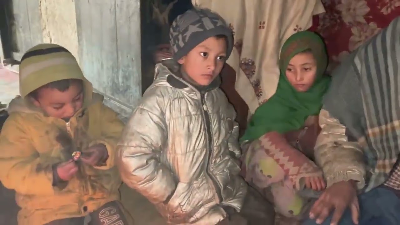 Life in Coldest Village Of Pakistan | Winter Life At Near Siachen Glacier | Pakistan |Baltistan