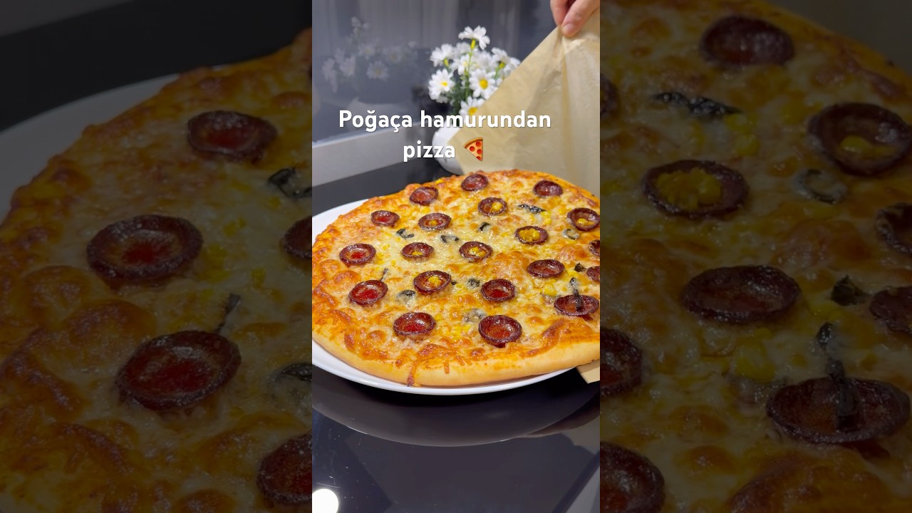 Poğaça hamurundan pizzanın muhteşem olduğunu biliyor muydunuz ? Tarif yorumda..✍🏻#pizza