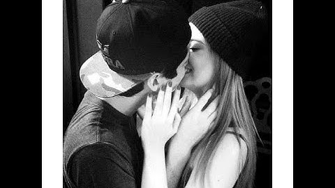 She Will Be Loved - Corey Gray (Lyrics)