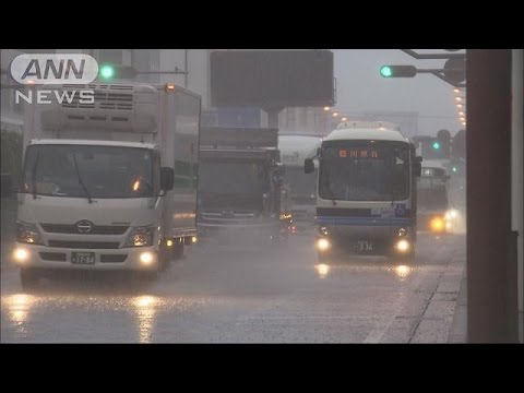 竜巻や雷雨に警戒を　九州で季節はずれの記録的強雨(2015年11月18日) - 竜巻や雷雨に警戒を　九州で季節はずれの記録的強雨(2015年11月18日)