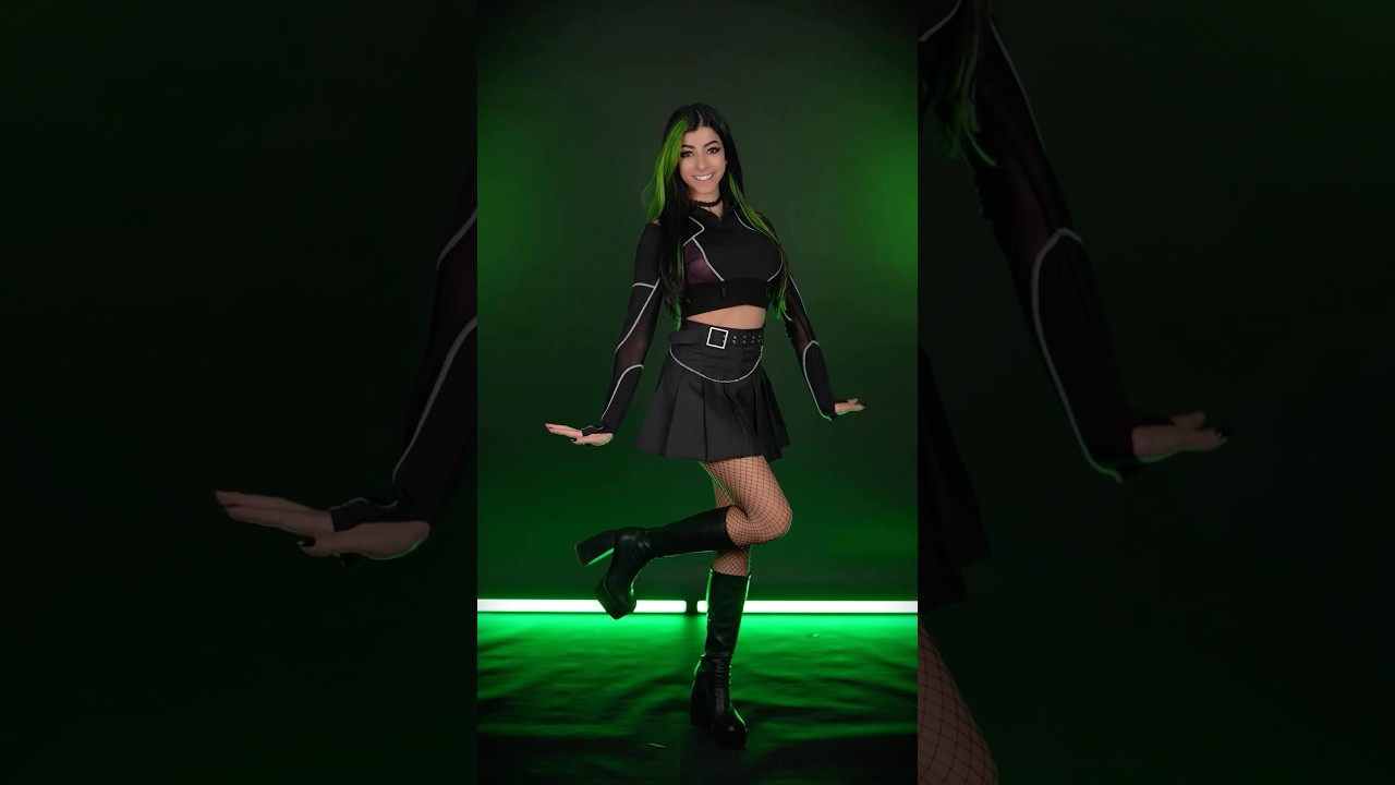 Take your pick! 🖤 #foryou #helpmemakethismakesense #trending #gothclub #emo #dance #cosplay