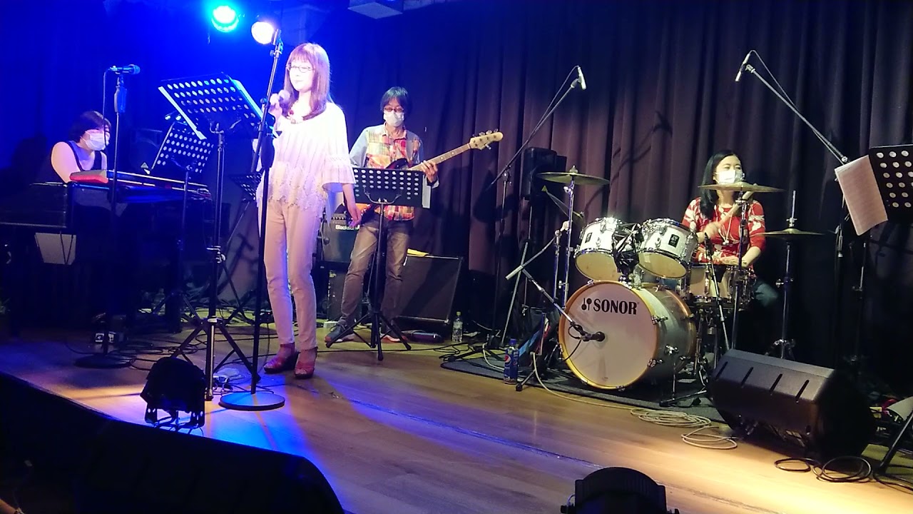 AMA Live! Live!Live! vol.19@中目黒トライ20210529 Pretty World - YouTube