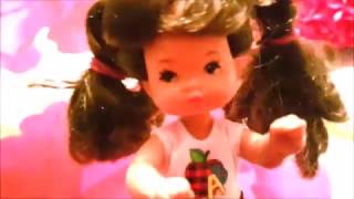 Dolls do ASMR!   Cute Tingles !  It's weird.. but weird is good! :)  Plastic Fantastic! screenshot 3