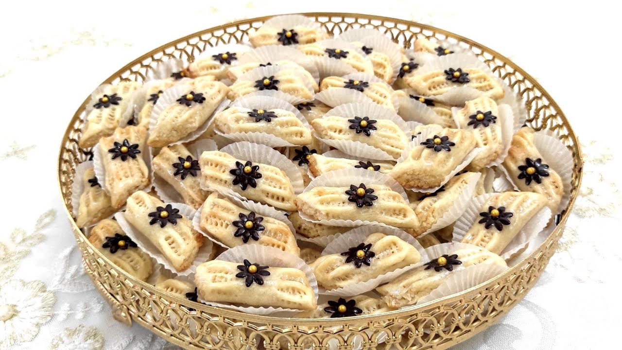 الشكل السابع من حلويات اللوز حلوة أسابع باللوز منقوشة 🇲🇦