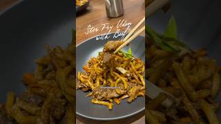 It's annoying, but if you eat really well, mom will be happy🫶🏻😍