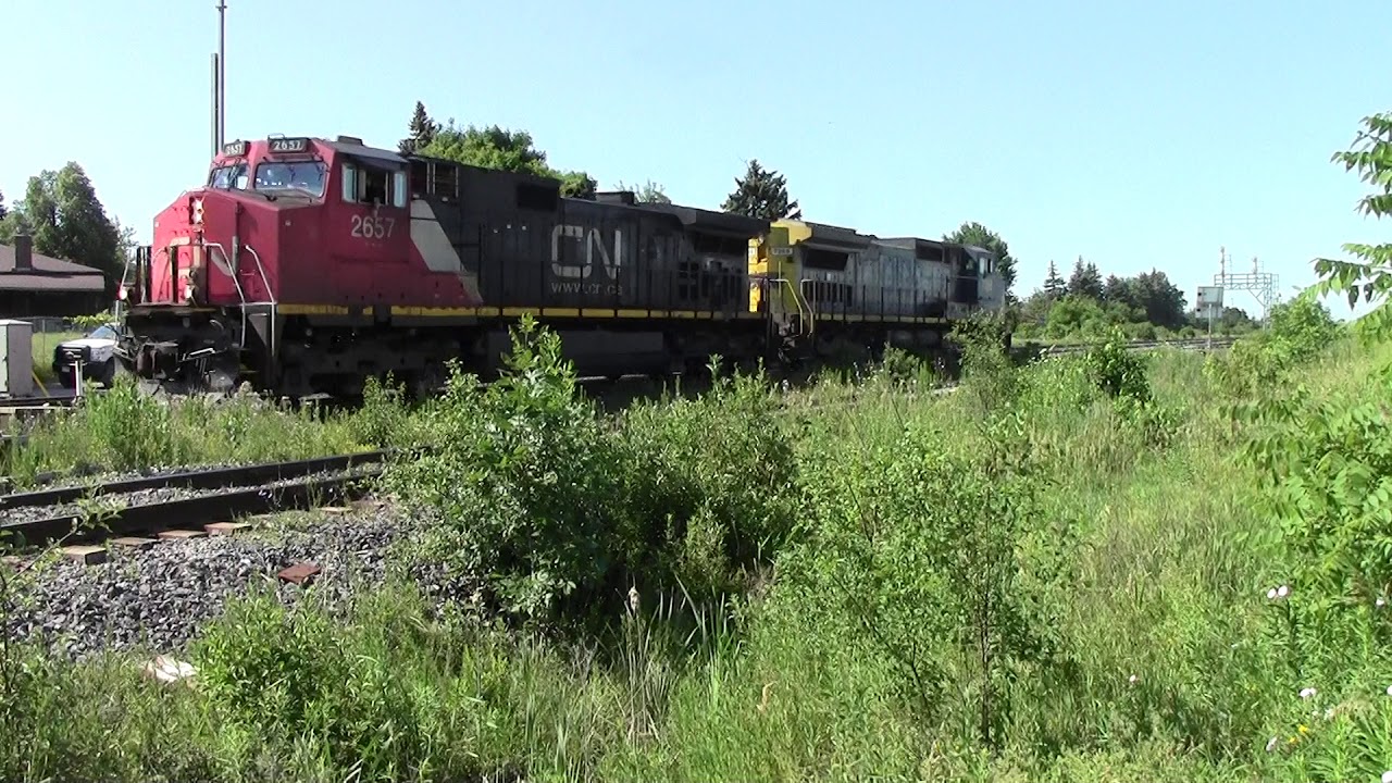 Cn 121s Power Cn 2657 Gecx 7366 at Goreway July 8 2018 - YouTube