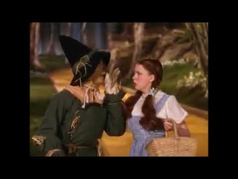 "WIZARD OF OZ" Blooper: Dorothy's Ruby Slippers Disappear (MGM, 1939)