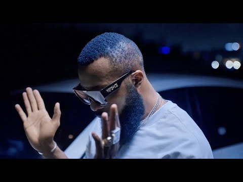 Mike Alabi - Sous Les Ponts (Clip Officiel)