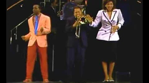 Take The "A" Train - Phyllis Hyman and Hinton Battle