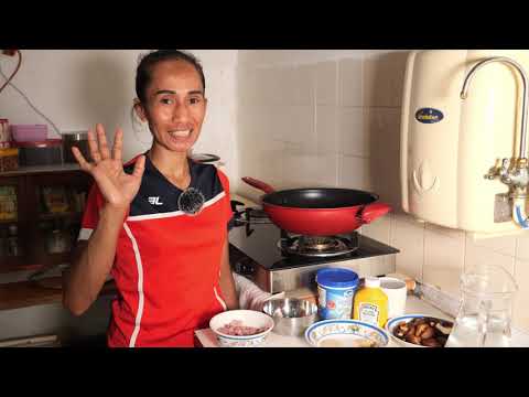 Video: Daging Babi Stroganoff: Ciri Memasak