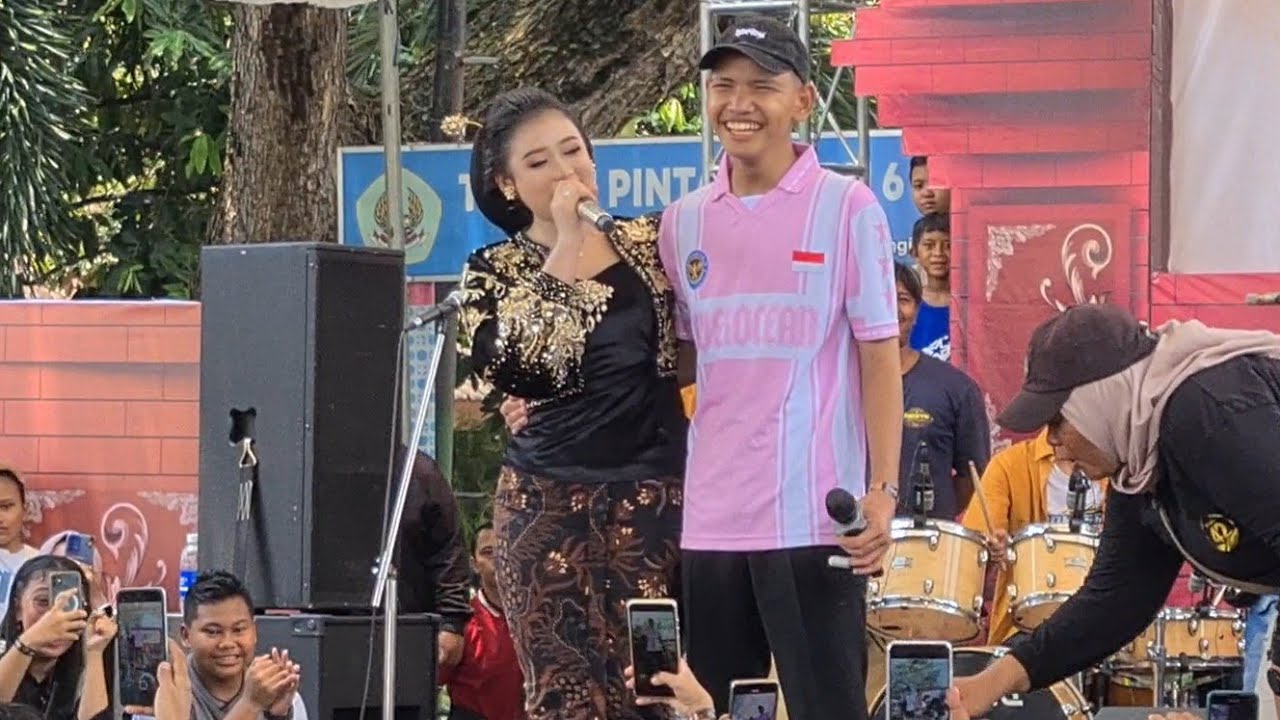 Full pentas Niken Salindry Live SMPN 6 KOTA KEDIRI 