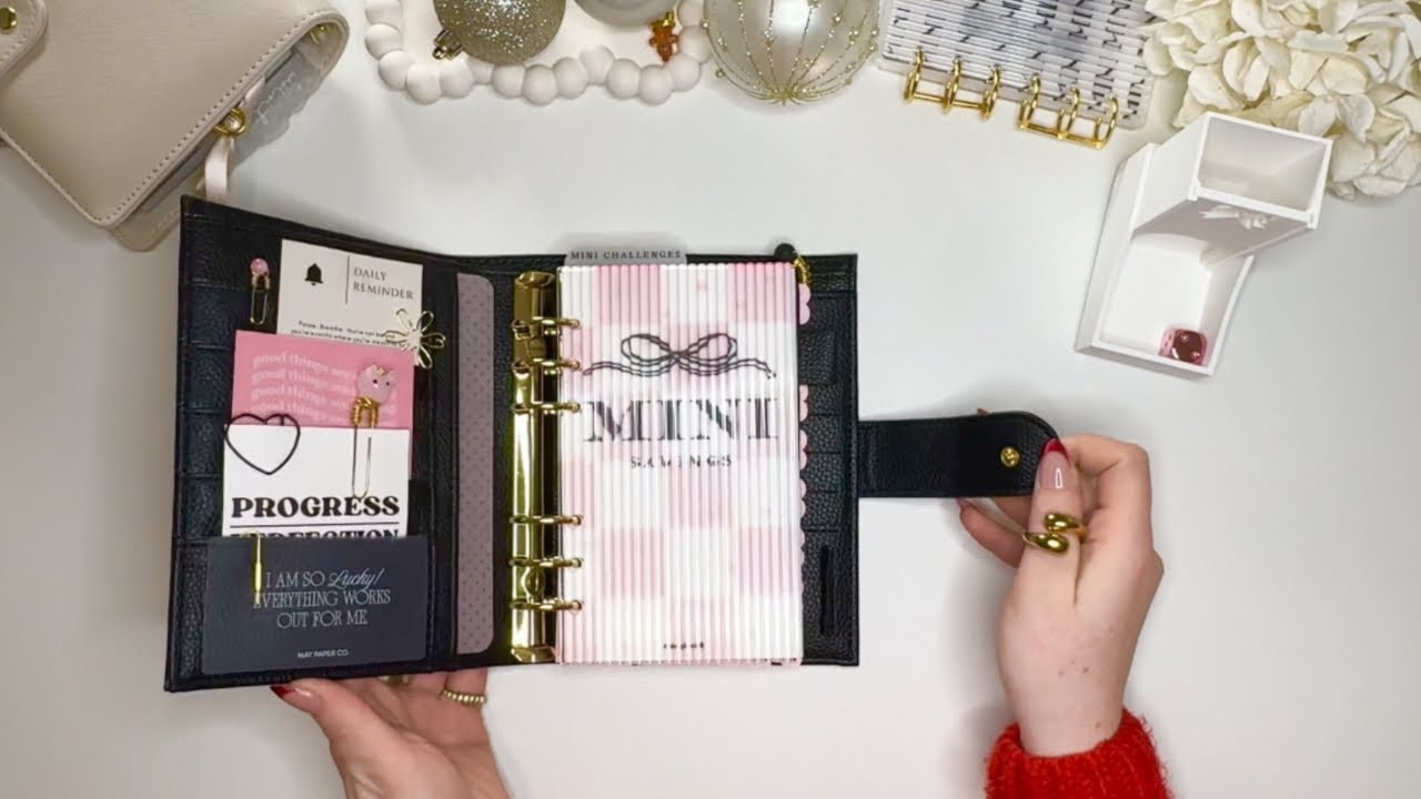 Mini Mondays | Mini Savings Challenges! 💕 | Finishing Two! 😍