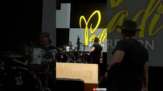 Aksi Brutal Drum Solo Yoyo Padi Saat Konser Di Senayan Park 2023