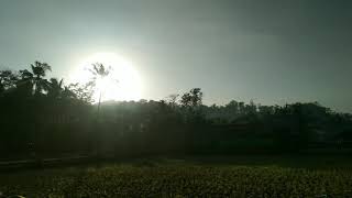 Download Lagu Matahari terbit dan awan berjalan MP3