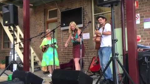 Lazy John by Stringline Folk Band