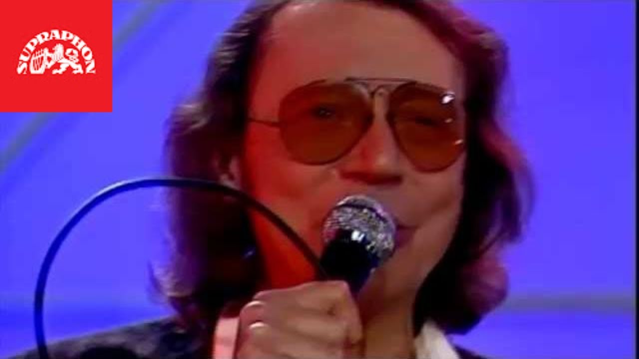 Petr Novák - Přátelství na n-tou (Oficiální video)