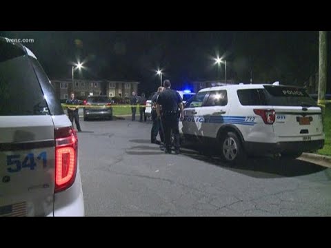 Man found shot to death in southeast Charlotte - YouTube