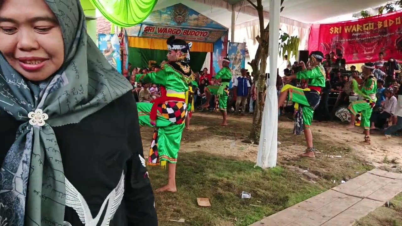 Tari jagoan Sri wargo Budoyo Nunggal Rejo kecamatan Punggur Lampung Tengah Lampung 