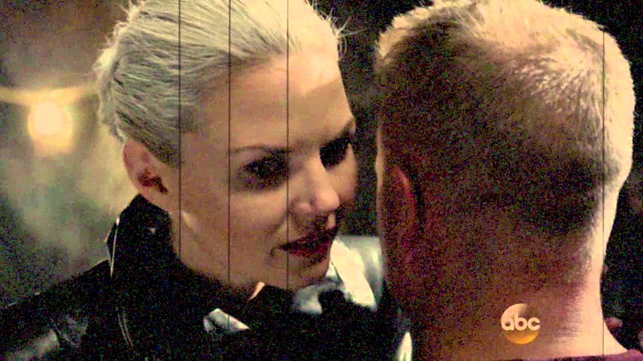 Confident[Emma Swan/Dark Swan]