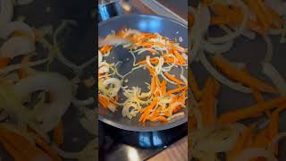 Día 1 Arroz con champiñones y pollo exquisito. Son 5 día de receta con #champiñones #receta