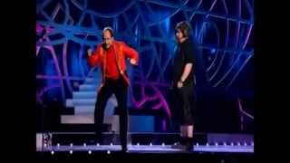 Morgan Alling lackar ur i Melodifestivalen 2006
