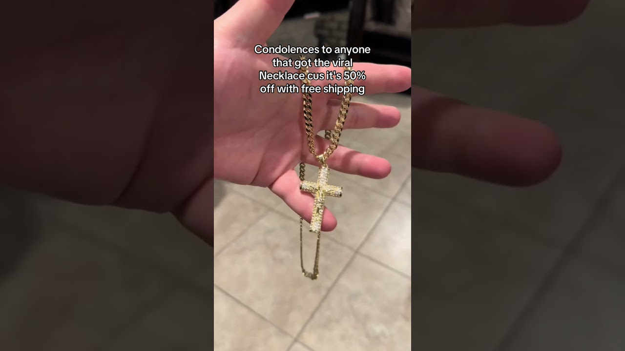 Elegant Gold Necklace for Special Moments 