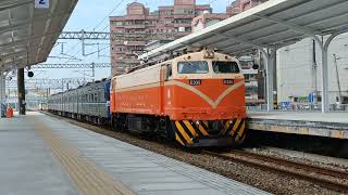 2022/04/22  8712次電車組民雄通過(北端無排障器)