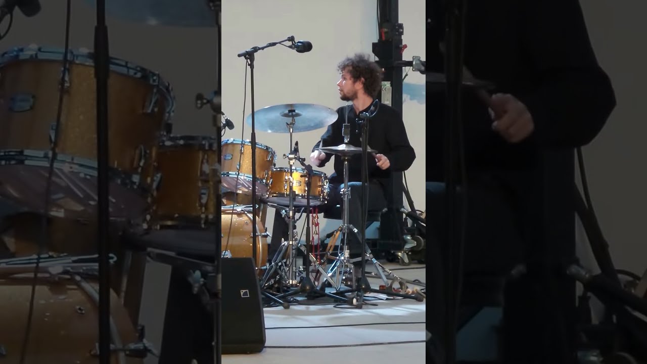 Enzo Carniel / "Everything Is" / 1 / Concert gratuiit à Allauch adlı videoyu YouTube'da izle Enzo Carniel / "Everything Is" / 1 / Concert gratuiit à Allauch adlı videoyu YouTube'da izle