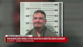 Man arrested after shooting at officers during Houston County standoff