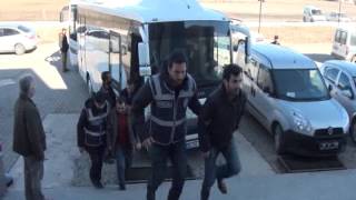 KARS MERKEZLİ 14 İLDE PDY OPERASYONU KAPSAMINDA GÖZ ALTINA ALINAN 21 KİŞİ ADLİYEYE ÇIKARTILDI